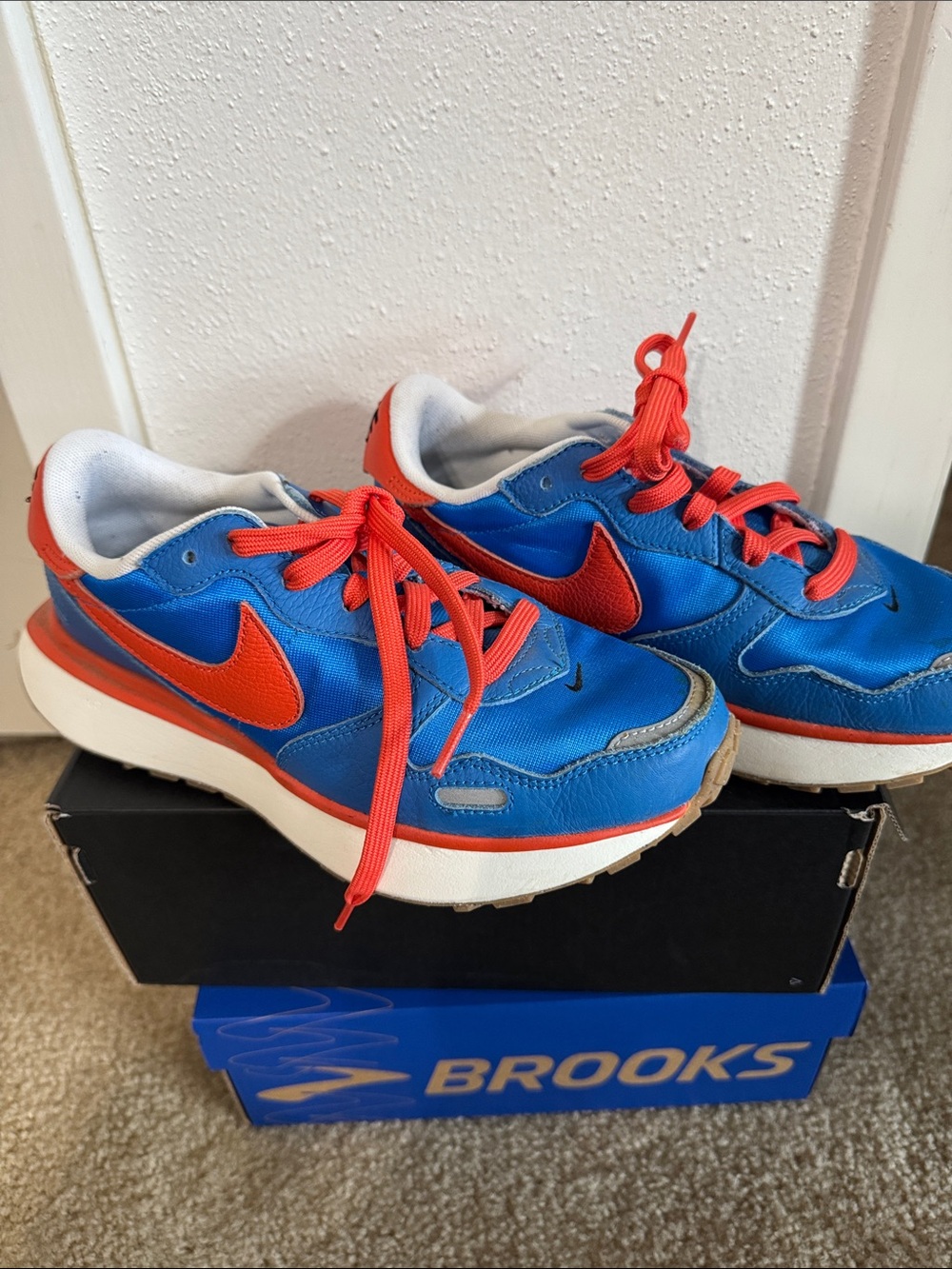 Nike Blue and Orange Women's Athletic Sneakers